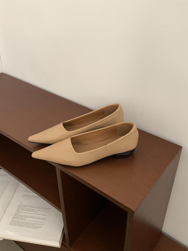 Fashion 2025 Spring New Slip-On Outdoor Casual Comfortable Daily Lightweight Loafers Elegant Pointed Toe Mules Women Ballet Flat Shoes