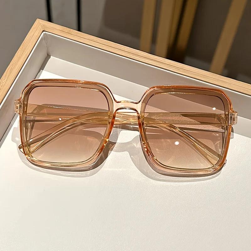 

Extra Large Fashionable Fashion Sunglasses For Women With Square Plastic Decorative Glasses For Daily Use And Outdoor Travel