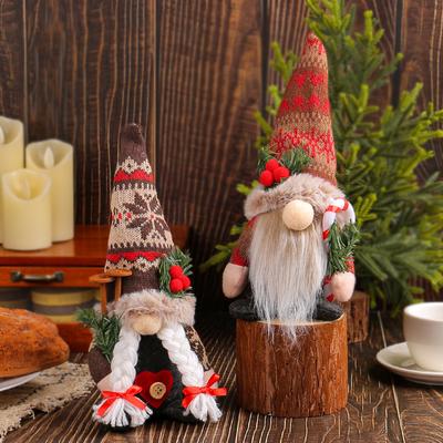 Gestrickte Spitzhut-Puppe Ornament Weihnachten Kreativ Stock haltend Rudolf Gesichtlose Puppe Dekoration Feiertagsatmosphäre Zubehör