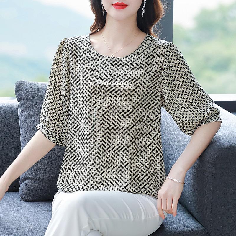 2026 Summer Women's Printed Silk Top – Stylish Loose Short Sleeve T-shirt for Middle-aged and Young Mothers