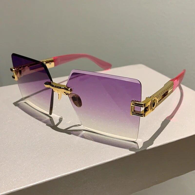 

Квадратные женские солнцезащитные очки без оправы, стильные винтажные большие градиентные очки, новые модные брендовые дизайнерские оттенки purple-purple yellow