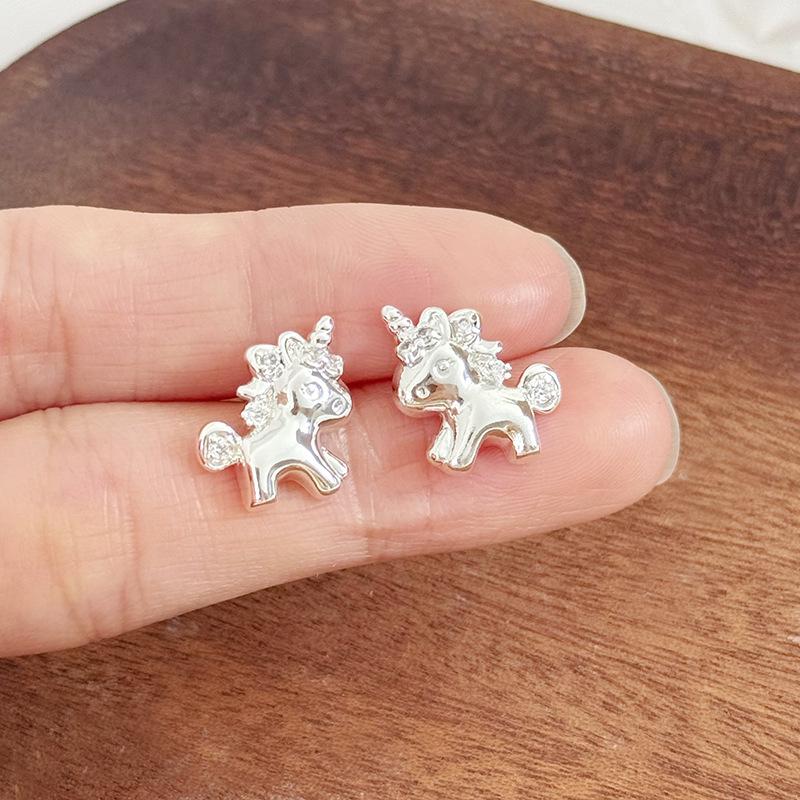 Chic Unicorn Pony Stud Earrings: Niche Design, Exquisite & Cute for Women