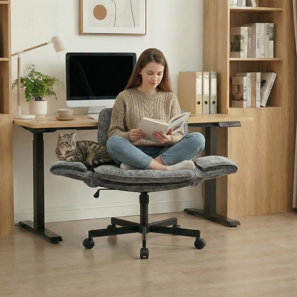 Home office chair, office chair with casters, height adjustable swivel desk chair with foldable armrests, weight capacity 150kg, dark grey