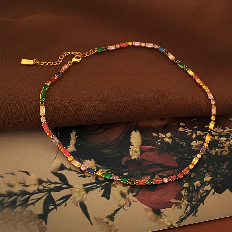 

Новое колье-чокер с цирконами 2023: Летняя легкая роскошная цепочка на ключицу для женщин