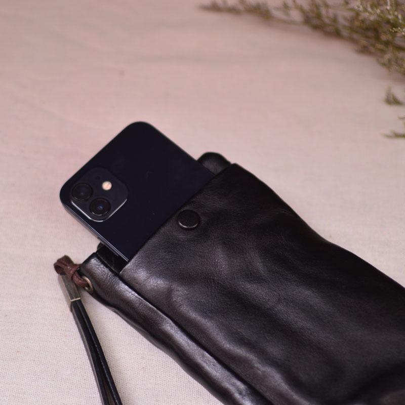 Retro Pleated Genuine Leather Long Wallet with Card Slots and Bill Compartments