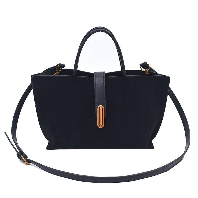 Ladies' Fashionable Vegetable Basket Tote Bag, Large Capacity Commuting Bag, Ladies' High-end Sense, Niche Hand-held Crossbody Bag