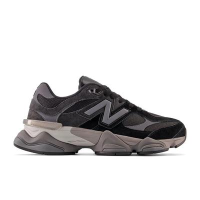Sneakers New Balance Black / Castlerock / Rain Cloud Version