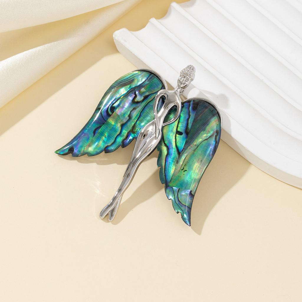Classic Shell Butterfly Brooch With Embedding Technique For Jewelry And Gift For All