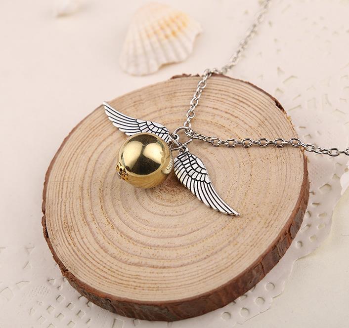 New Fashion Necklace Design Ladies Fashion Simple Simple Metal Round Necklace Sales