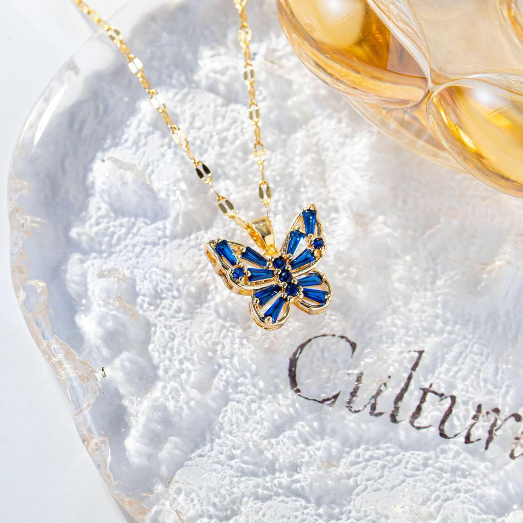 Schmetterling Zirkon Anhänger Halskette: Vielseitiger Damen-Waldstil, Nischen-Designschmuck