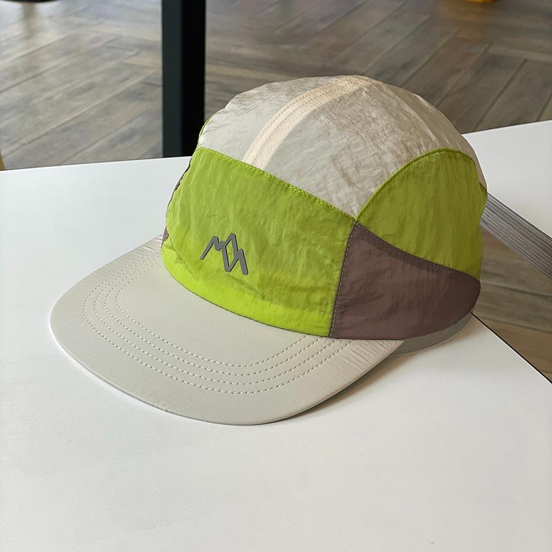 Waterproof nylon baseball cap, featuring classic embroidery patterns and color block design Perfect for men engaging in cycling