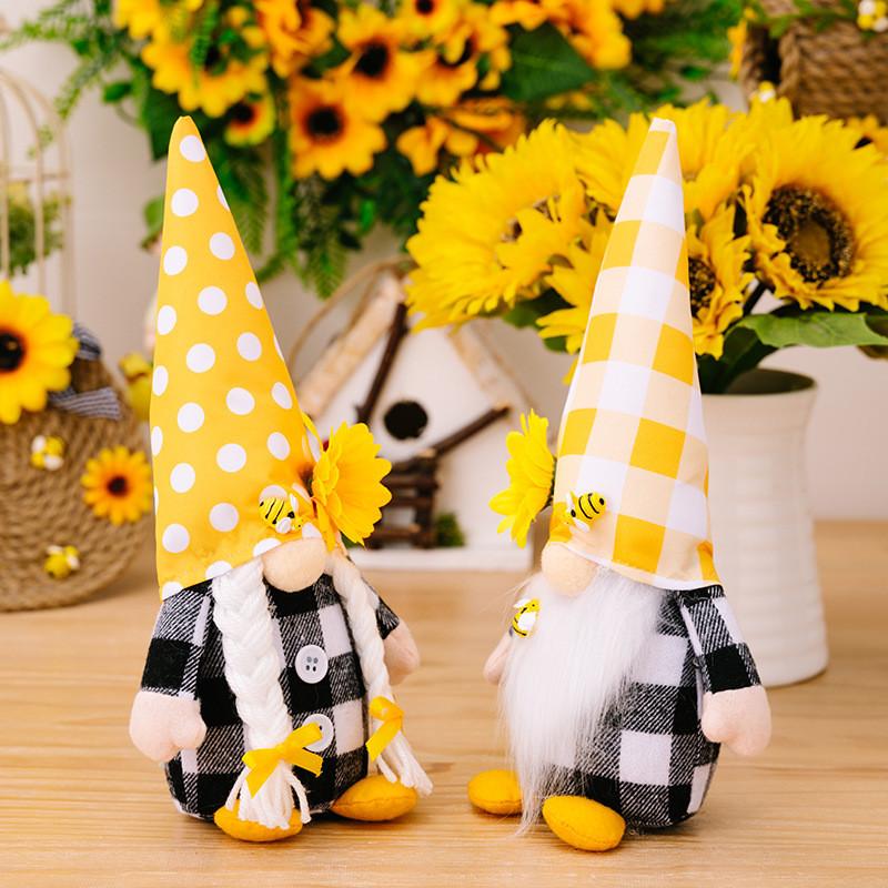 Plush Bee Lively No Face Elder Gnome Doll Decorative Plush Toy For Cheerful Ambiance