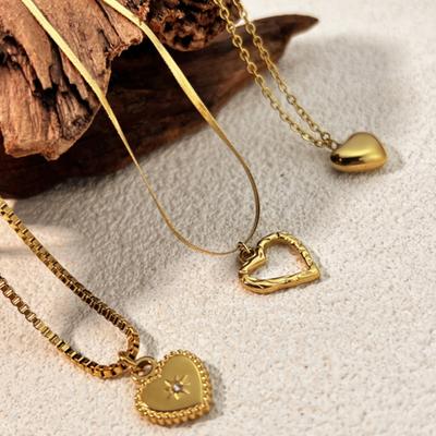 Trendy Punk Gold Color Stainless Steel Heart-shaped Pendant Necklace for Men Women Friend Couple Designer Jewelry Accessory Gift