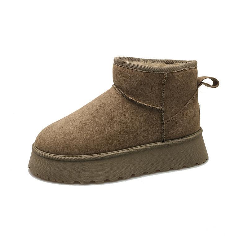 Large size platform snow boots for women, winter velvet thickened suede versatile Northeast short cotton shoes