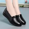 Women's shoes soft-soled black work shoes spring new single shoes middle-aged and elderly flat-soled non-slip mother leather shoes women's single shoe