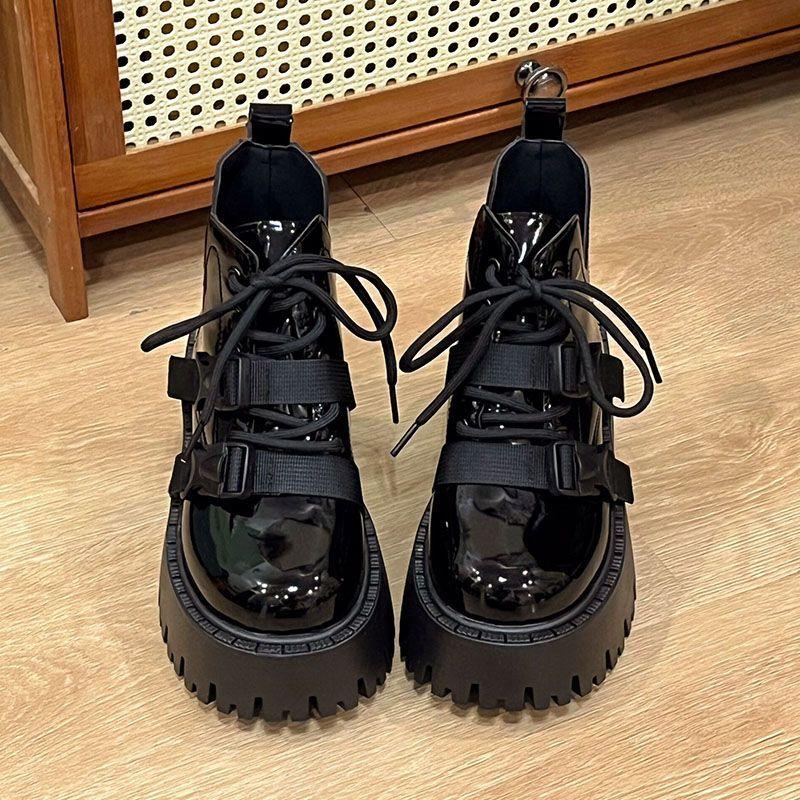 

Black British Martin boots women s autumn 2025 French boots thick-soled small sweet cool style high-end small short boots 35