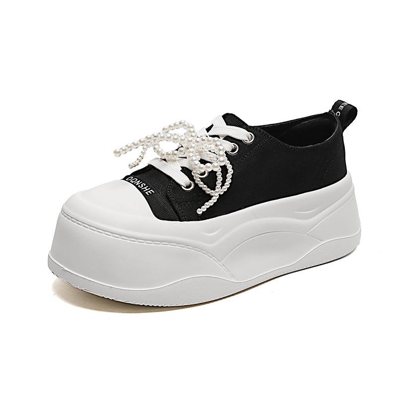 Fashion Height increasing thick soled canvas shoes for women's spring/summer 2025 new fashionable soft soled white shoes