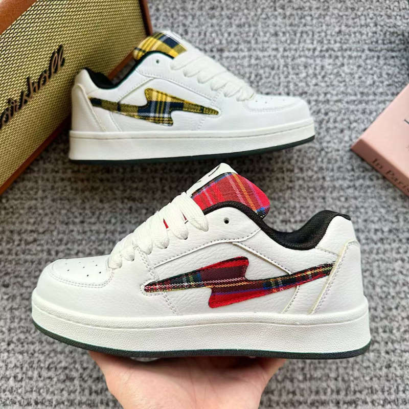Bread shoes women's spring and autumn new Hong Kong style versatile student sports and leisure mandarin duck board shoes ins