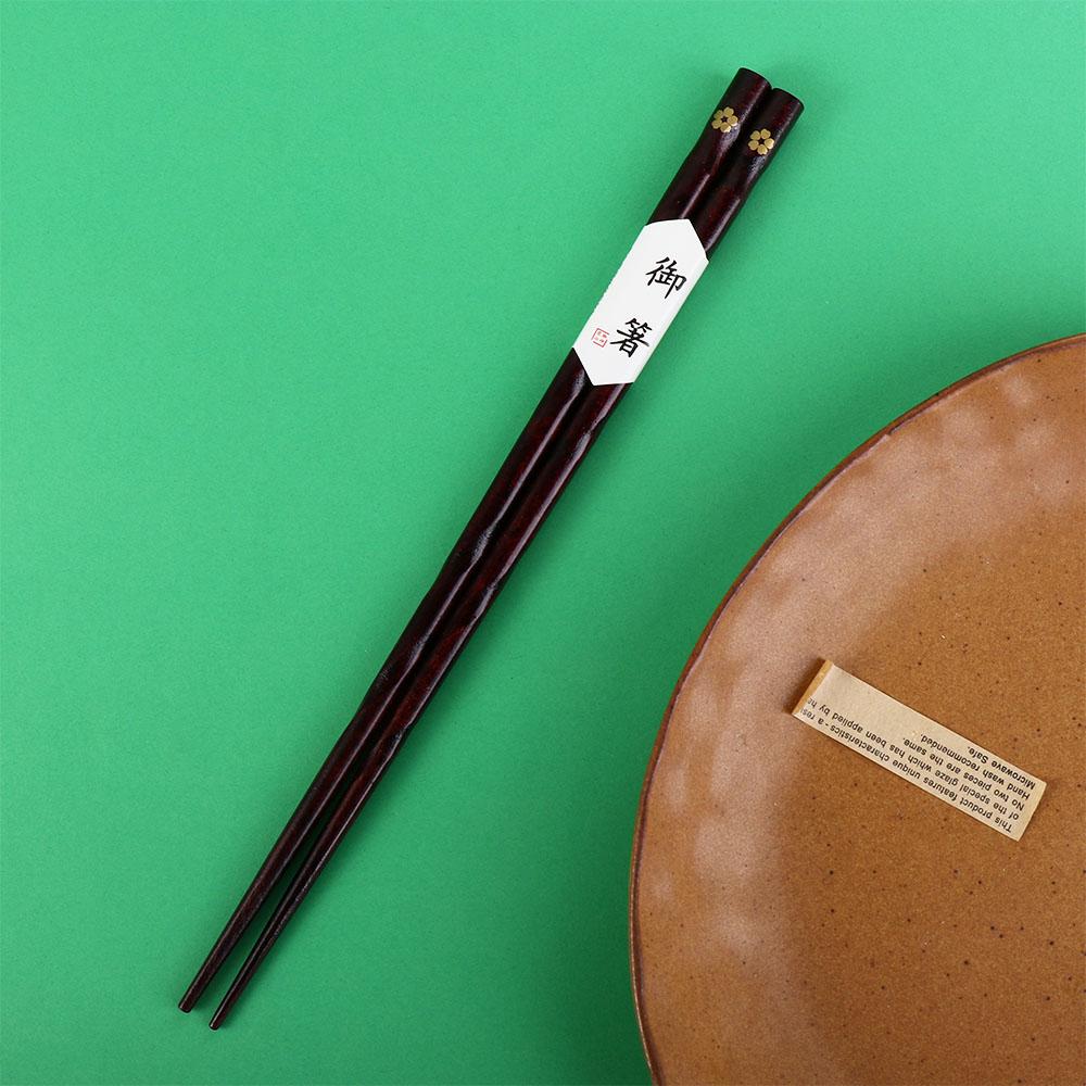 Chinese Wooden Rustic Reusable Plum Blossom Pattern Kitchen Utensils Tableware Flatware Chopsticks