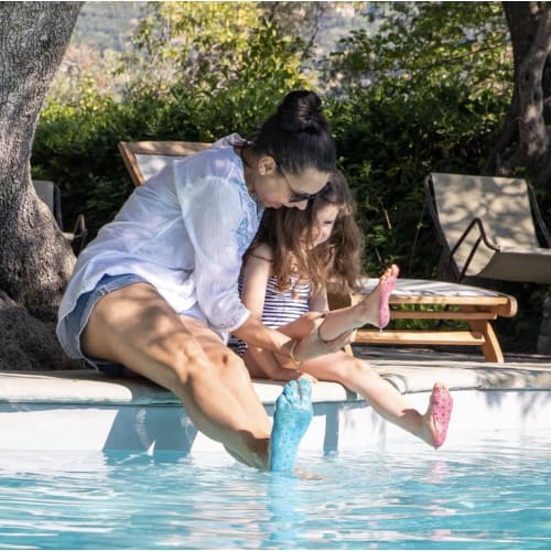 NAKEFIT Naked Fit Foot Adhesive Sandal and Barefoot Stickers for Pool, Beach, and Fall Prevention (3 Pairs Per Pack)