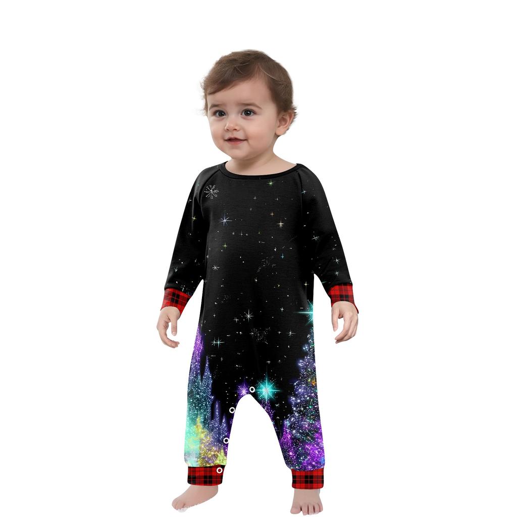 Passende Familiensets mit Weihnachtsmotiven, Langarmshirts und Hosen