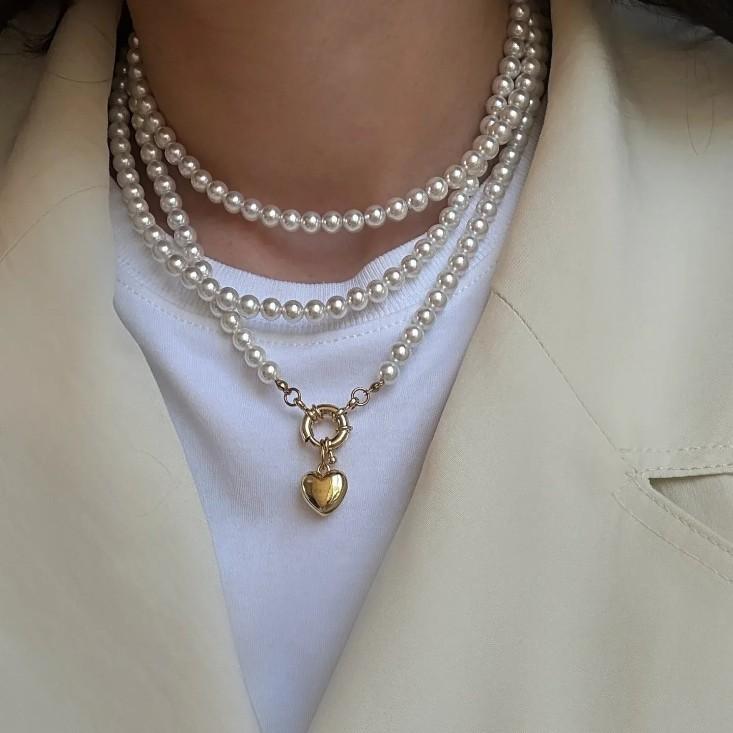 Long imitation pearl necklace wholesale European and American retro baroque style pendant female personality multi-layer love necklace