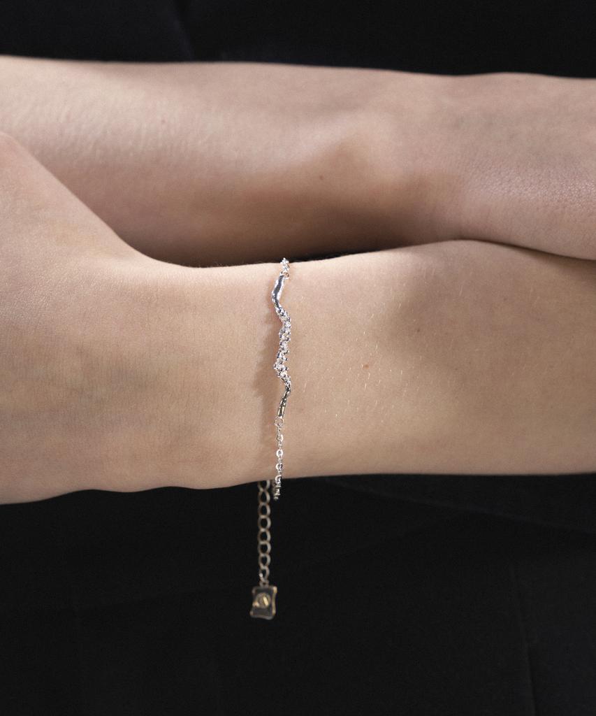 Jnui Grain Bracelet Silver