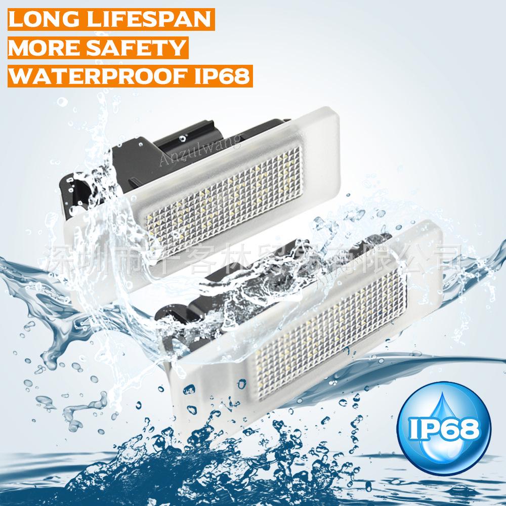 LED License Plate Light for Renault, Nissan Maxima, and Infiniti Cars