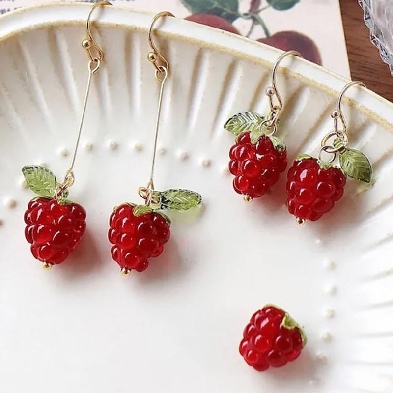 Koreanische Himbeerrote Lange Hängeohrringe mit Haken für Damen Süße Frucht Schicke Ohrringe Sommer Täglicher Schmuck Geschenk für liebliches Mädchen