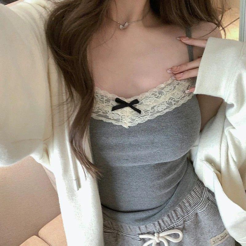 Plus Size Lace Camisole for Women: Elegant Bowknot Sleeveless Base Layer