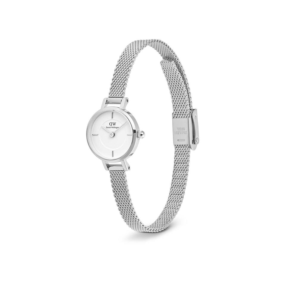 Danielwellingteon Petite Mini Sterling Silver Metal Analog Daily Watch