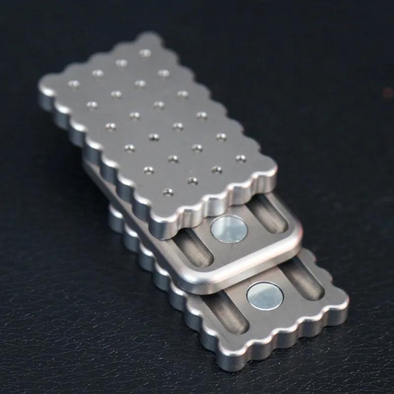 Mechanical Slider Three Layers Magnetic Push Card Pushing Plate Haptic Coin Sensory Toy Adults Stress Relief Fidget Relieving