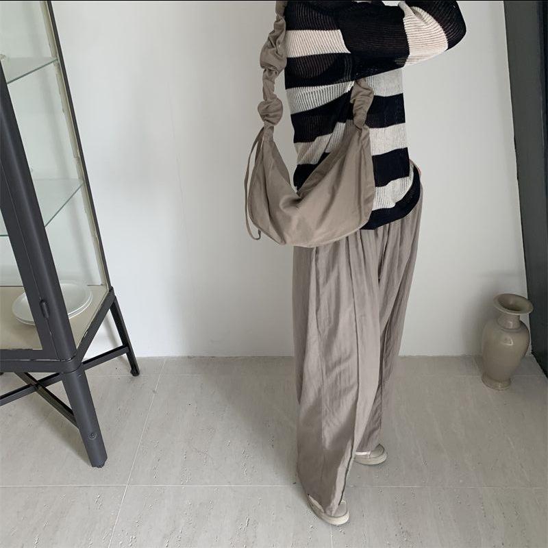 IELGY Ladies Shoulder Pleated Drawstring Canvas Oblique Span Bag, Small Fresh Nylon Solid Color