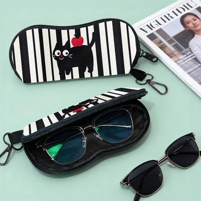 Neoprene Glasses Holder Water Resistant Glasses Holder With Carabiner Sunglasses Pouch Scratch Resistant Eyeglasses Case