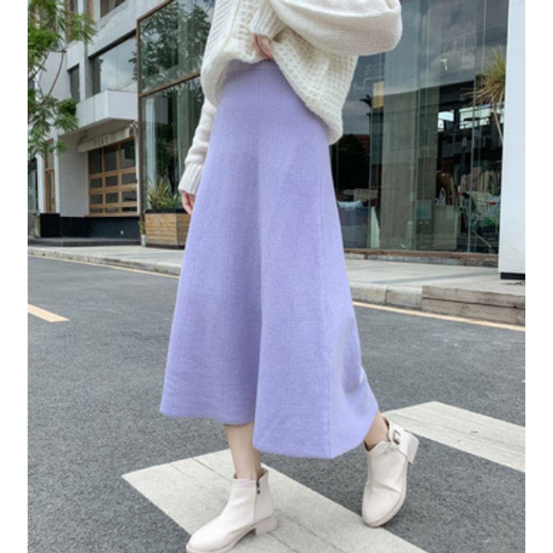 

Long High Waisted Slim a-Line Skirt Long High Waist Slim Looking A- line Skirt purple One size