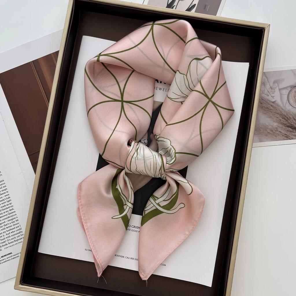 70Cm Scarf Soft Satin Women Summer Shawls And Wrap Hijab Scarves Femme Pashmina Echarpe Designer Beach Stole Bandana