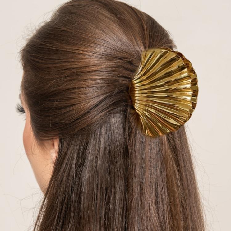 Distinctive Shell Shapes Hair Clip Elegant Hair Clamps Chic Alloy Shell Shapes Hair Clip Accessory for Women's Hair