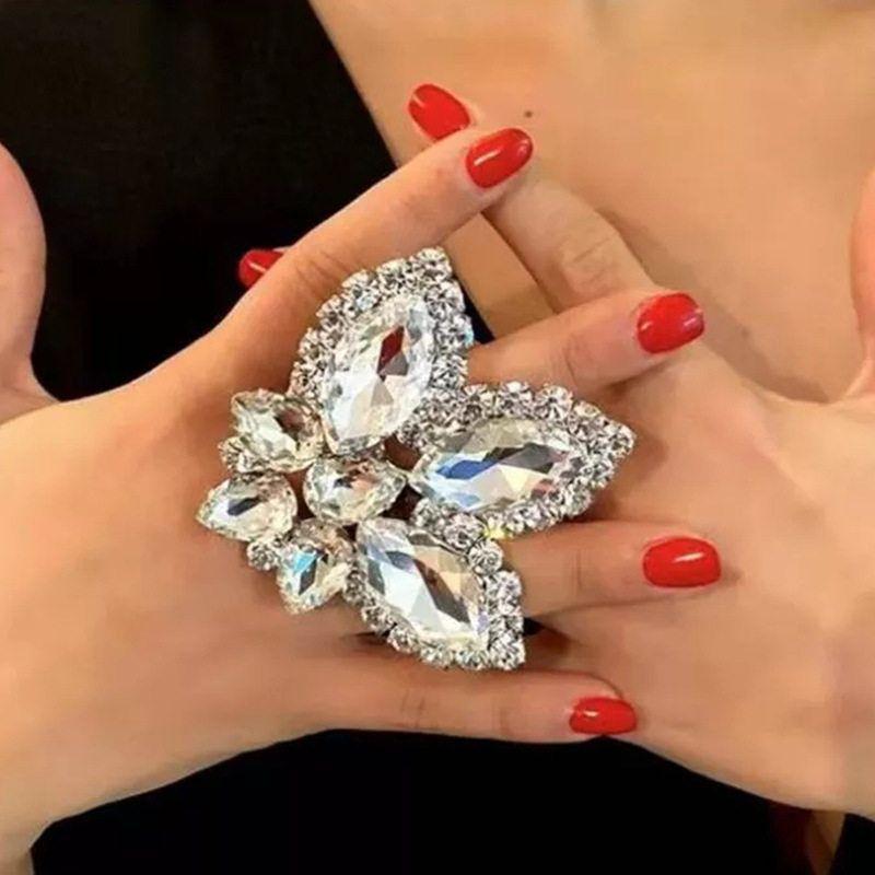 Fashion Exaggerated Super Flash Rhinestone Big Ring Catwalk Runway Modeling Photo Adjustable Ring Stylish Ornament Ring