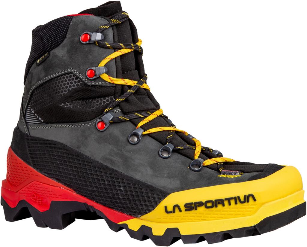 Hiking Shoes La Sportiva Aequilibrium LT GTX Black/yellow