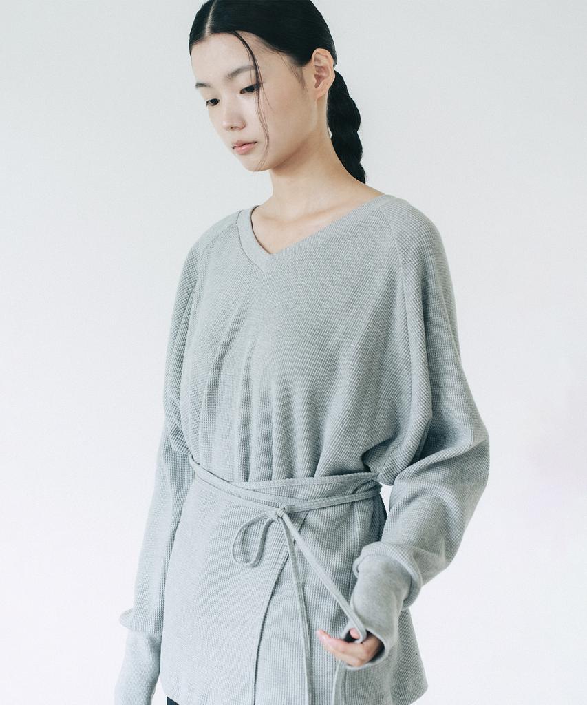 AFTERGLOWOOL V-Neck Waffle Wrap Long Sleeve T-Shirt_Grey