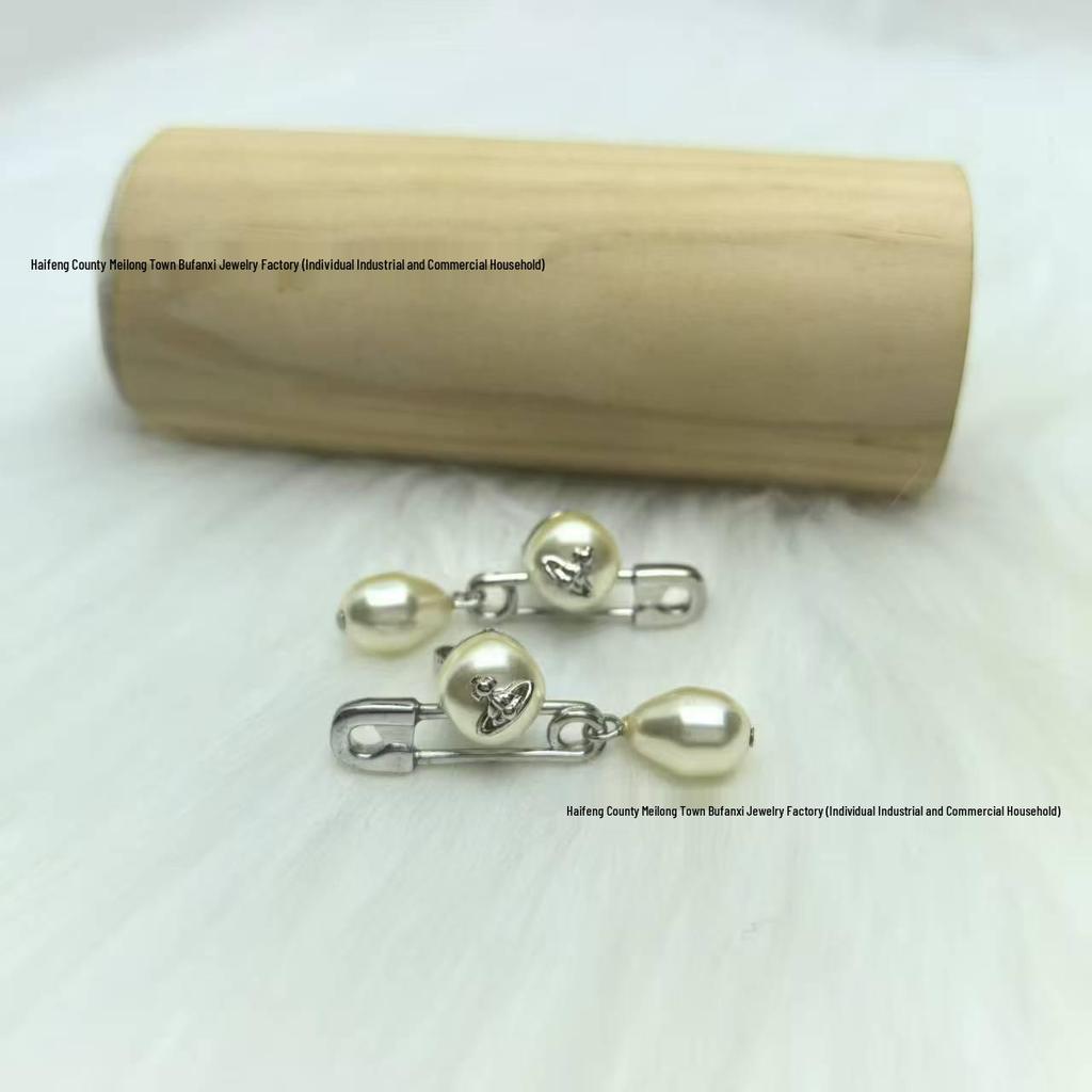 Empress Dowager Baroque Pearl Saturn Brooch Necklace & Earrings Set: Light Luxury Fashion Clavicle Chain