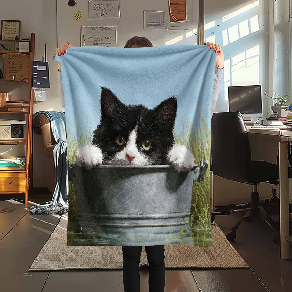 Calico Cat,pattern Flannel Blanket, High quality Comfortable for All Seasons, Home Decor, Warmth and Comfort, Perfect for Gifts.