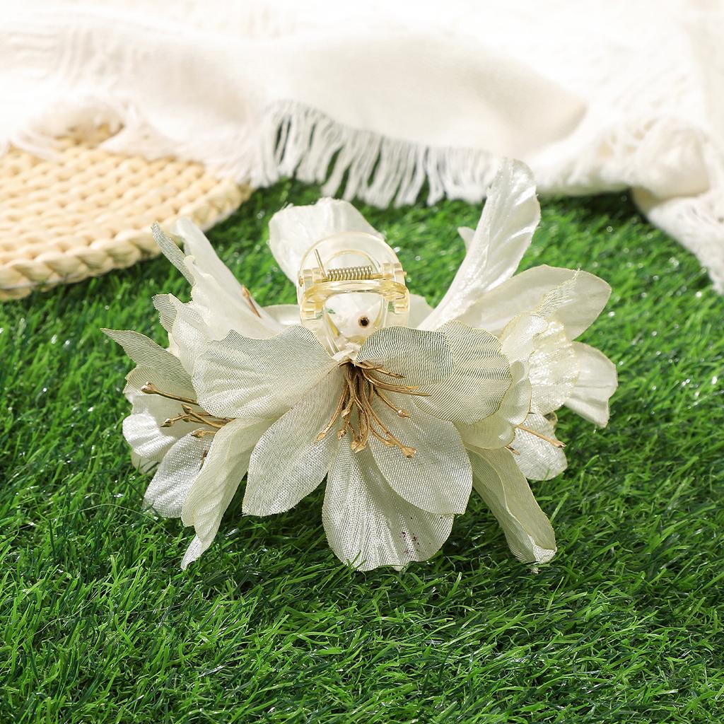 AWAYTR Beauty Canna Flower Hair Claws Fashion Floral Hair Clips Crab For Women Girl Gift Hair Accessories Valentine Headwear