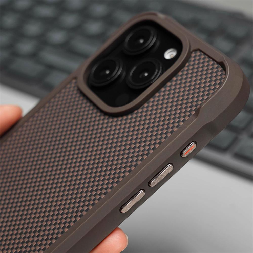 Luxury Carbon Fiber Texture Back Panel Shockproof Armor Case For iPhone 16 Pro Max For Magsafe Magnetic Wireless Charging Cover