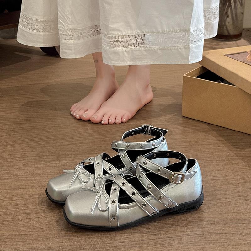 

Fashion Retro Bow Cross Straps Mary Jane Shoes for Women 2025 Spring Autumn New Shallow Mouth Rivets Ballet Low Heel Pumps PU Square Toe 40 серебряный