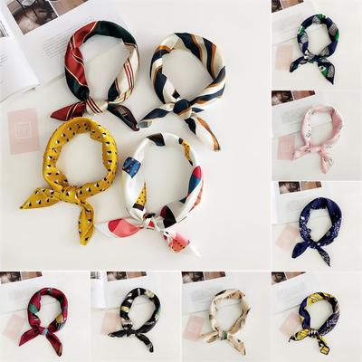 Accessoires – Schals & Tücher