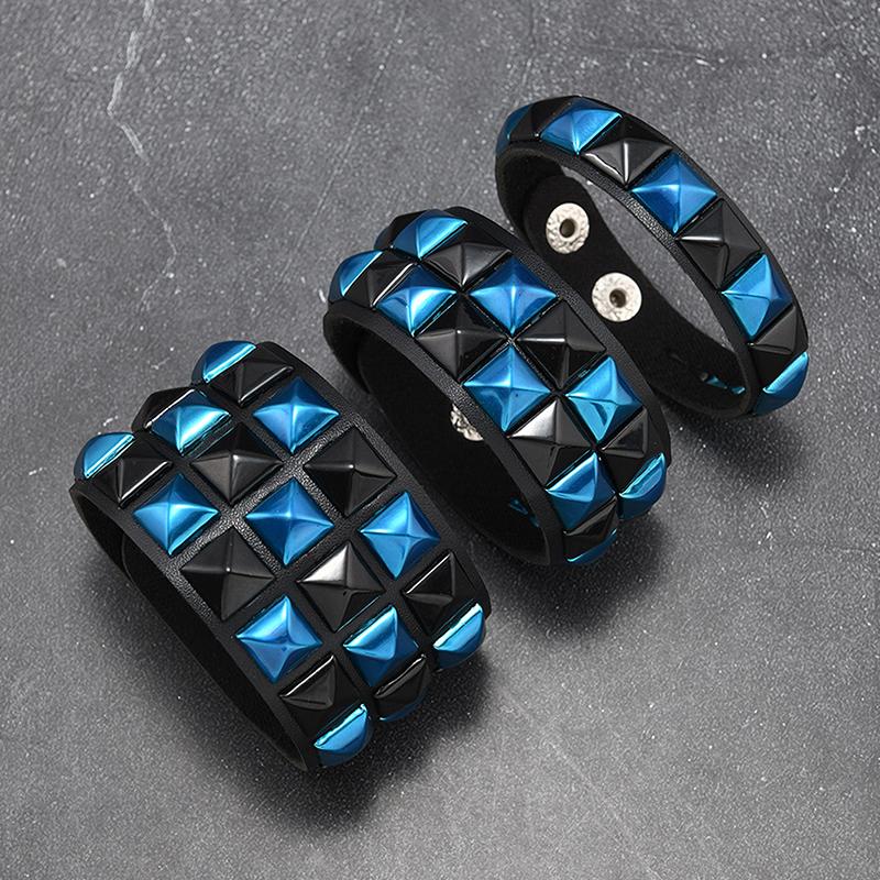 

3Pcs/Set Contrasting Rivets Leather Wrist Friendship Big Wide Bracelet For Male Female Buckle Vintage Punk Jewelry as the picture