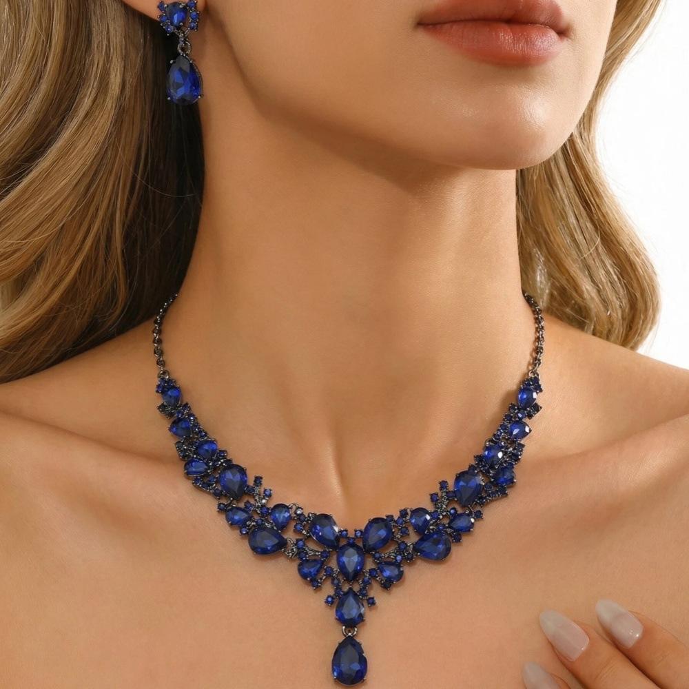 Bridal Teardrop Cluster Crystal Jewelry Set for Women Necklace Earrings Wedding Accessory