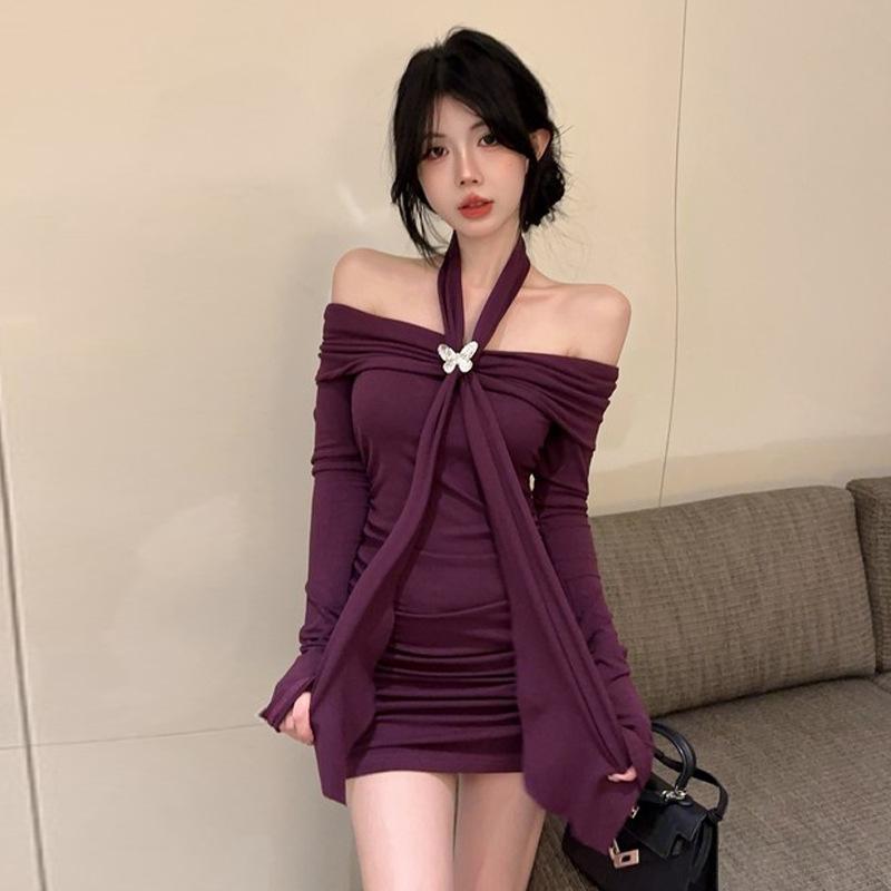 

Платье на одно плечо, сексуальное с халтером, с длинными рукавами для женщин, на осень, облегающее талию, юбка, чистое желание, облегающая бедра юбка XL фиолетовый