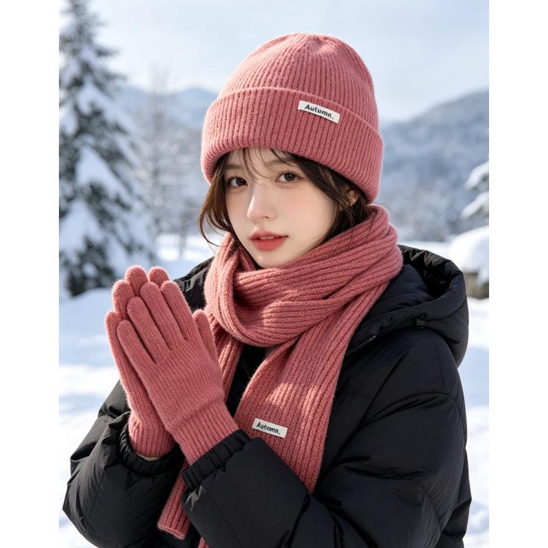 3Pcs Set Winter Hat Scarf Touchscreen Gloves Unisex Knitted Warm Beanie Neck Warmer Gloves Set For Autumn Winter Outdoor Daily Wear